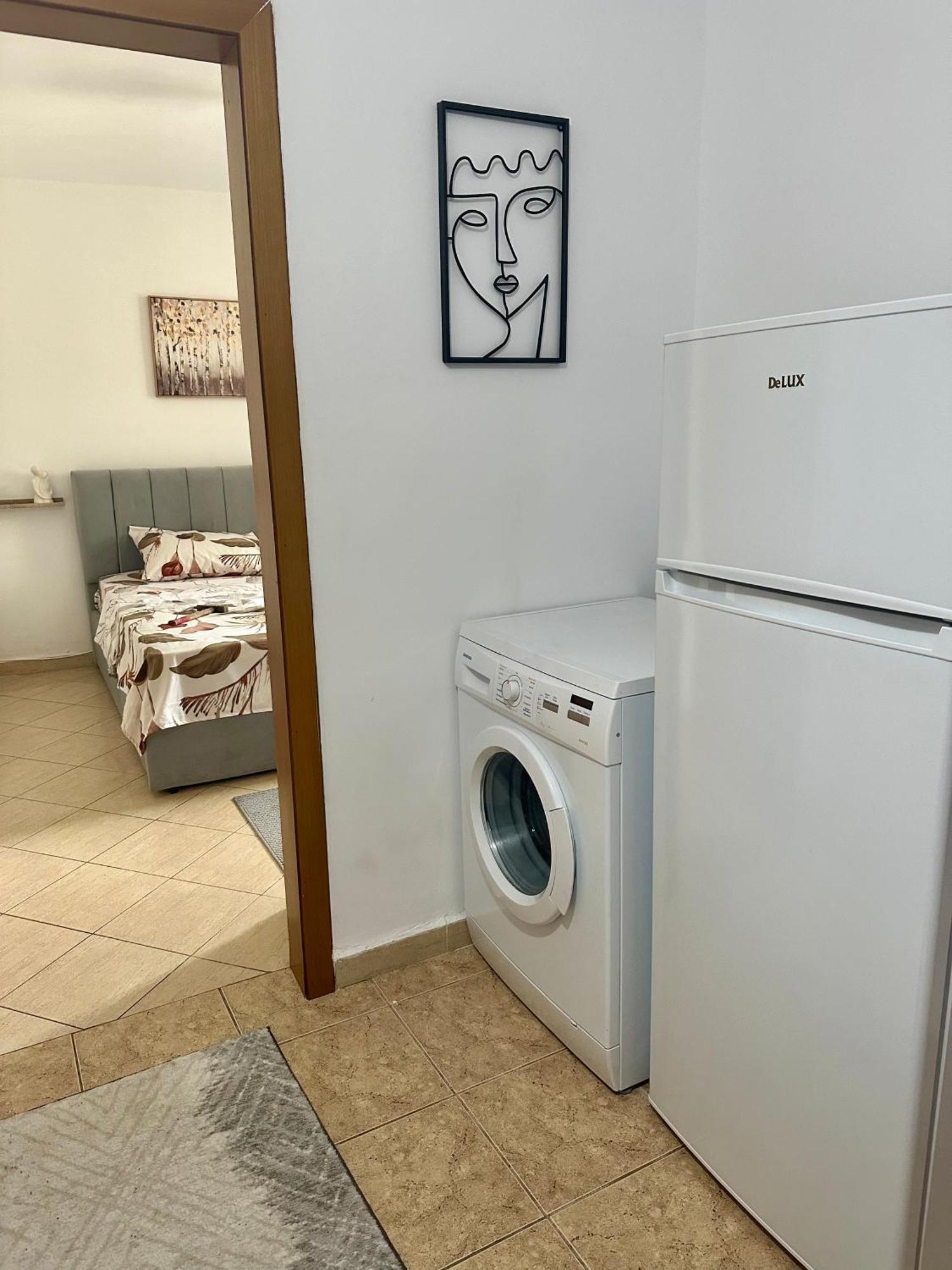 Krid Tirana Studio Flat 외부 사진